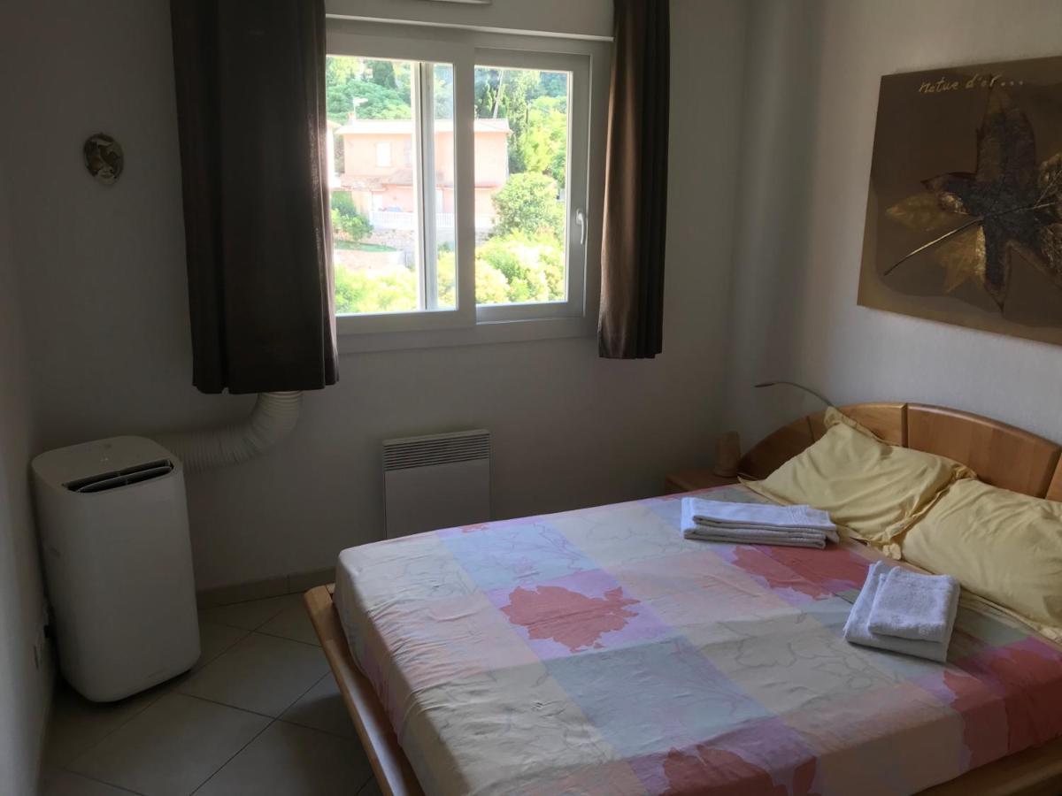 Fleur De Mai Apartment โรกบรูน-กัป-มาร์แต็ง ภายนอก รูปภาพ
